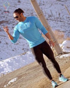 بیوگرافی کامل