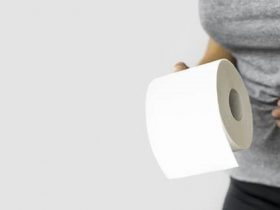 خطرات استفاده از دستمال کاغذی برای خانم ها