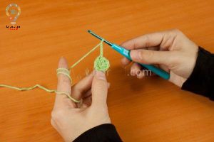 آموزش گل قلاب بافی ساده