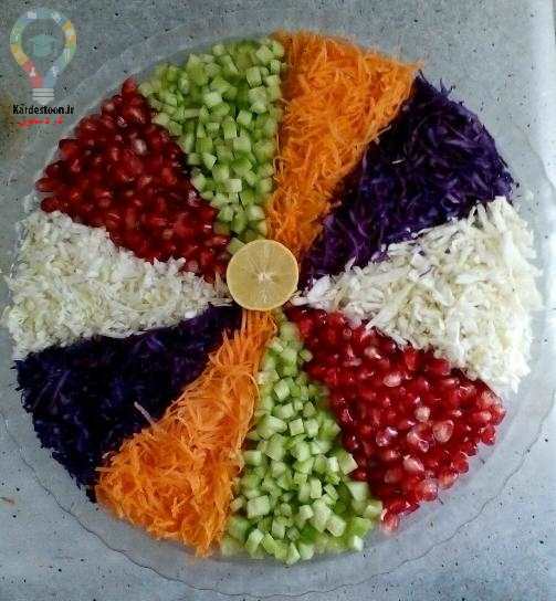 تزیین سالاد با کاهو و کلم