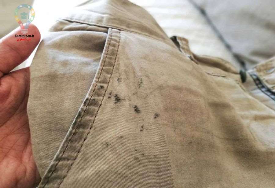 لکه روغن روی لباس حریر چگونه پاک میشود