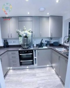 دکوراسیون آشپزخانه نقره ای