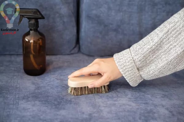 چگونه مبل میکروفایبر را تمیز کنیم؟