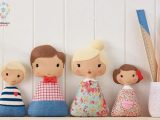 چگونه خانواده عروسکی نمدی بسازیم ؟