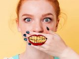 چگونه از زرد شدن کامپوزیت دندان جلوگیری کنیم؟
