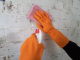 آموزش تمیز کردن رنگ از روی کاشی
