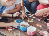21 ایده بازی گروهی و خانوادگی جذاب برای دورهمی