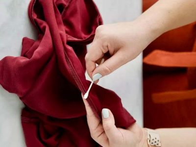 چطور از رنگ پس دادن لباس جلوگیری کنیم؟