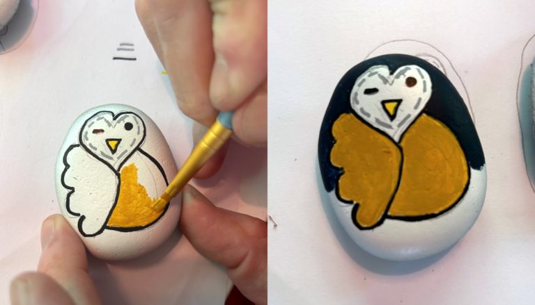 نقاشی لایه اول طرح روی سنگ‌ها