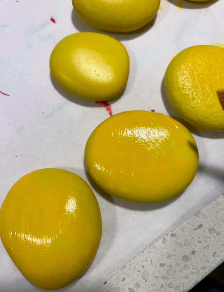 آموزش سنگ‌های ایموجی نقاشی‌شده با آسان ترین روش!